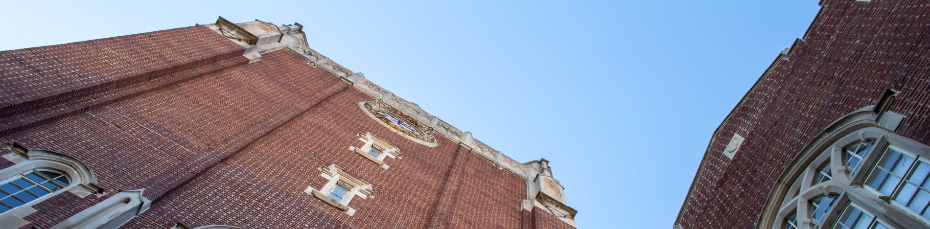 front entrance of oklahoma memorial union