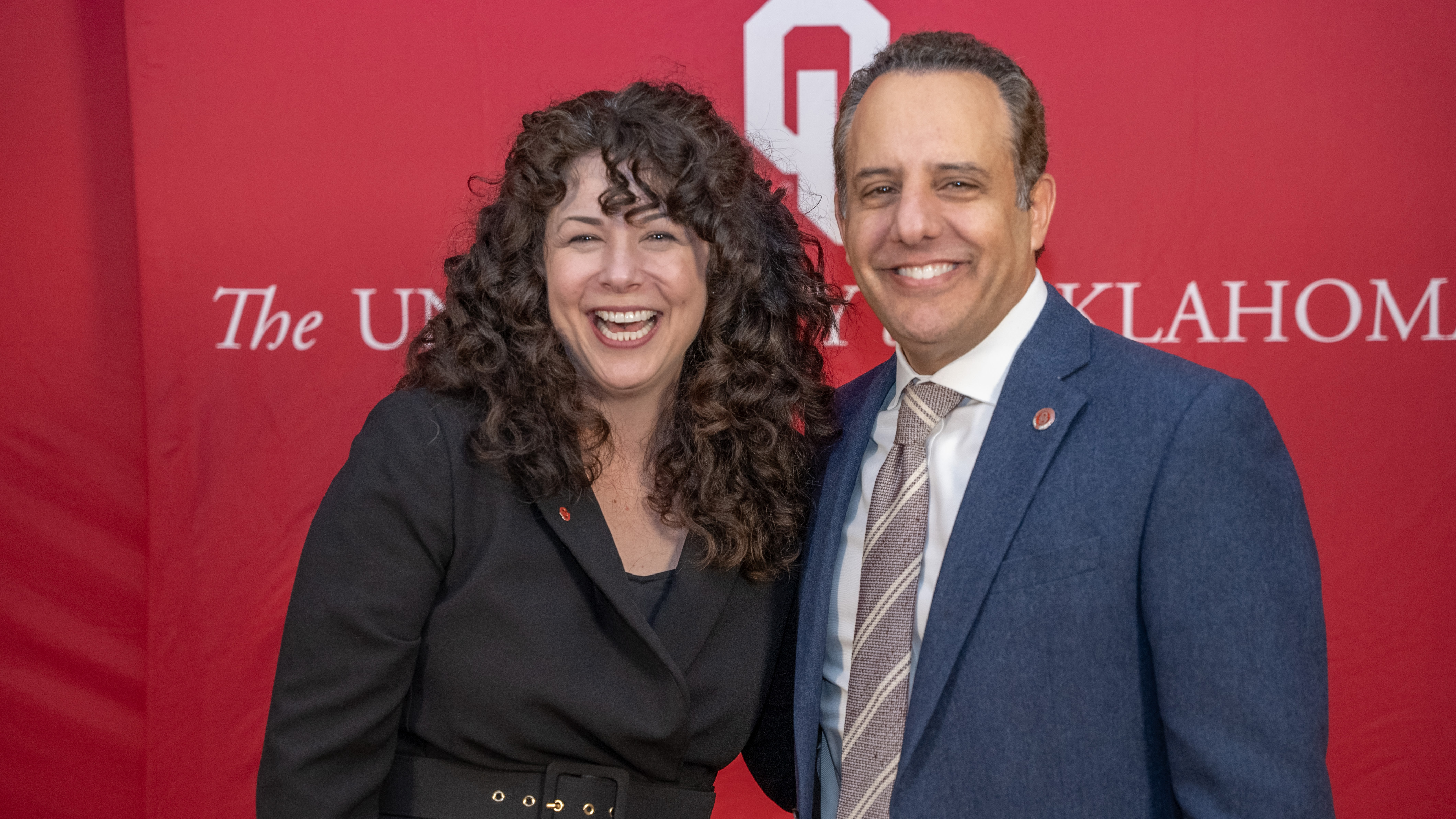 President Joseph Harroz and OU-Tulsa Vice President Susan Bynum