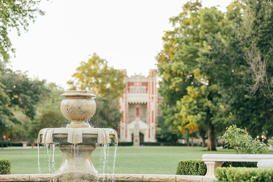 ou fountain on south oval