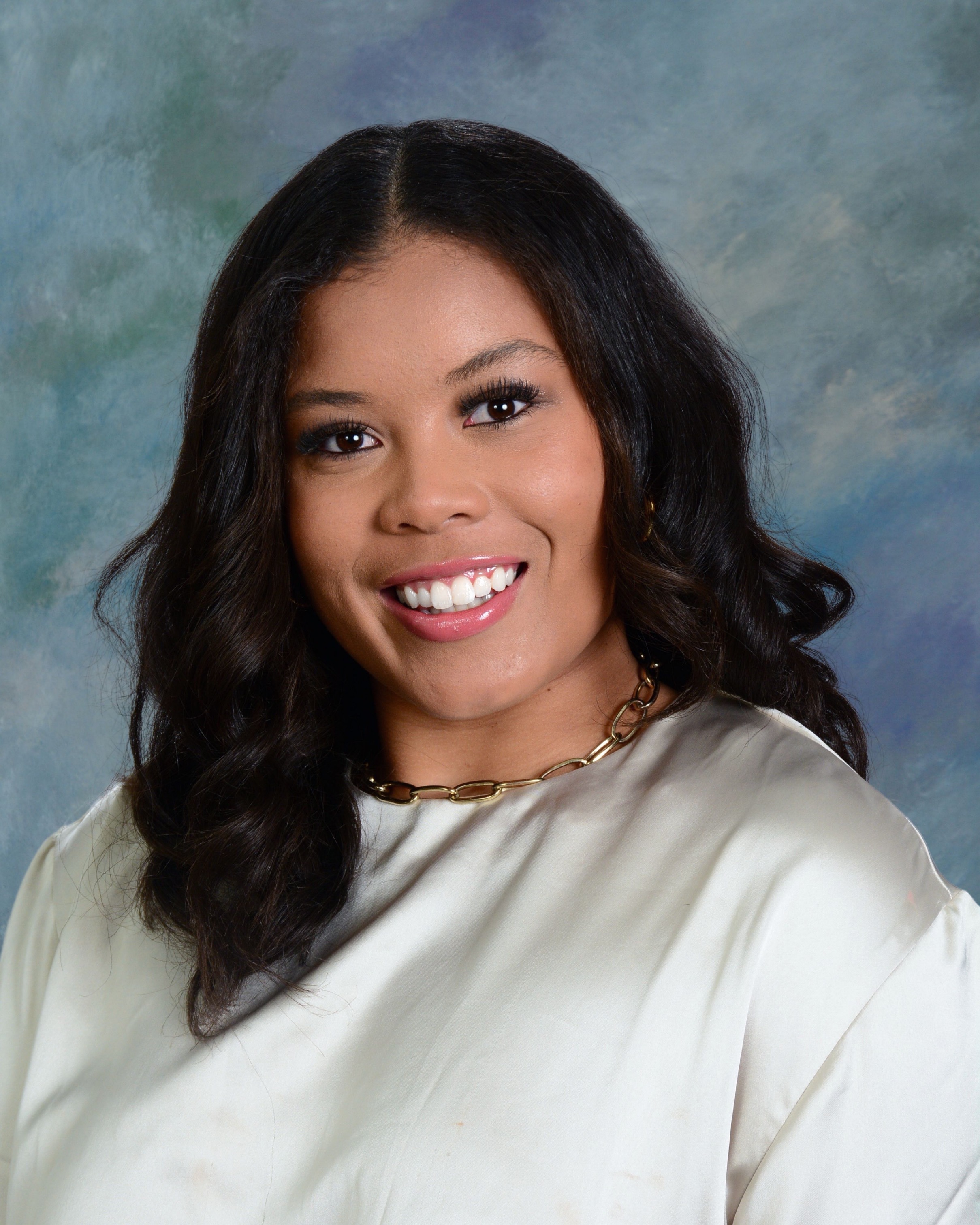 A headshot of Caylin Cannady.