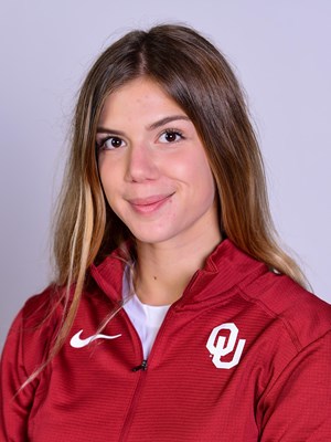 A headshot of Andjela Jovanovic.