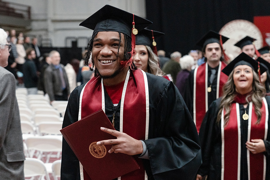 Graduates at Gaylord College Convocation