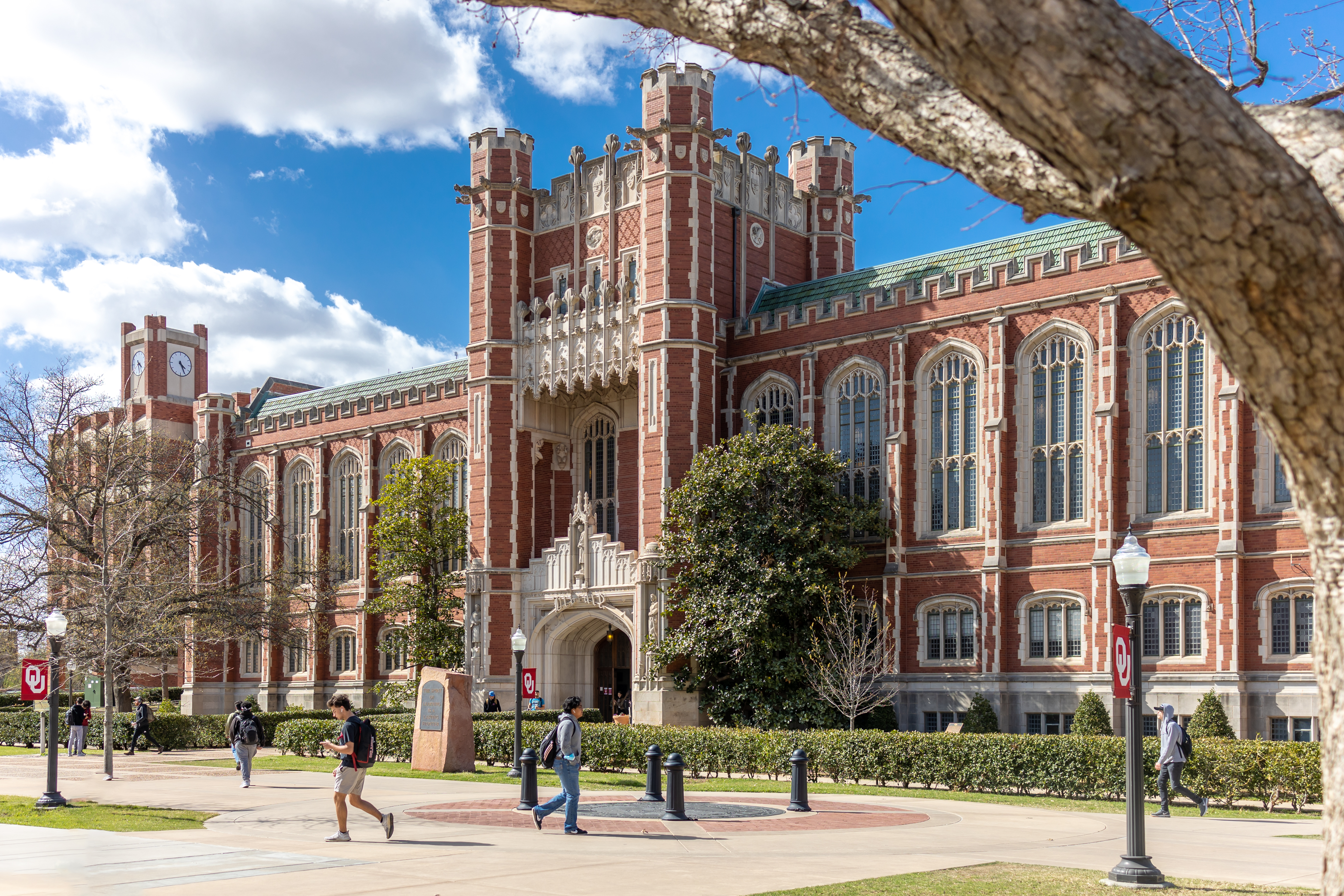 Bizzell Memorial Library