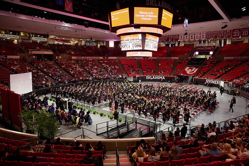 Photo of LNC court during ceremony, students standing