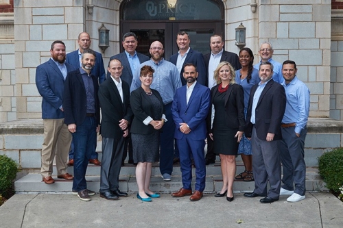 EMBA cohort 10 group photo